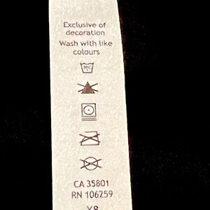 Lulu Lemon skirt with belt